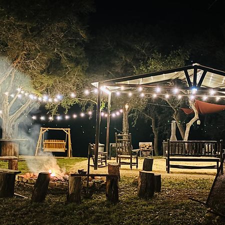 Tiny House - Our Little Piece Of Paradise Lakehills Exterior foto